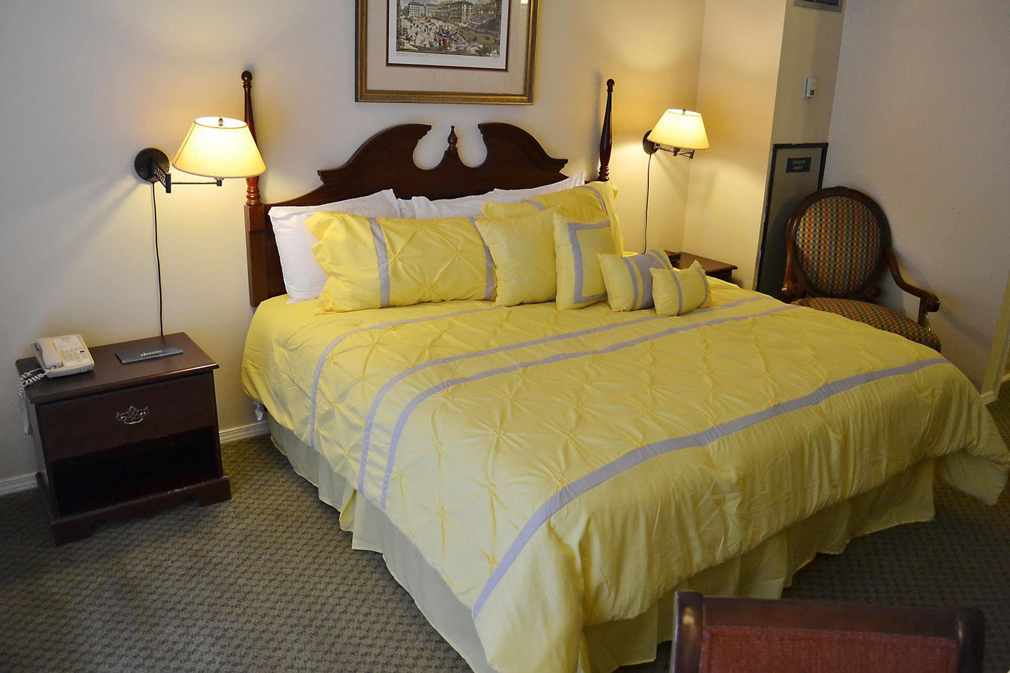 סטארקוויל Hotel Chester מראה חיצוני תמונה