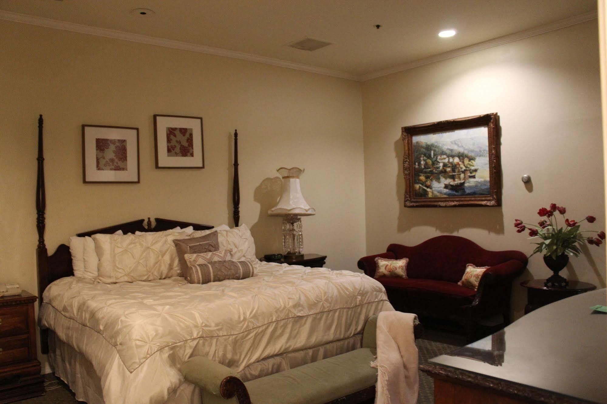 סטארקוויל Hotel Chester מראה חיצוני תמונה